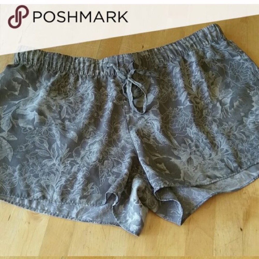 Grey floral patterned shorts